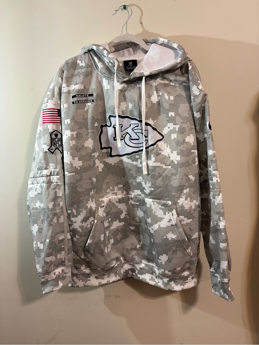 NFL Kansas City Chiefs Camo Gray White Pullover Hoodie